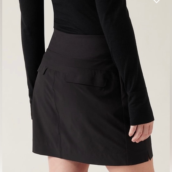 Athleta Soho SCORT Black - Picture 2 of 6